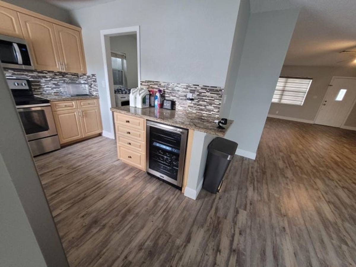 House for rent at 516 NW 54th St, Boca Raton, FL 33487