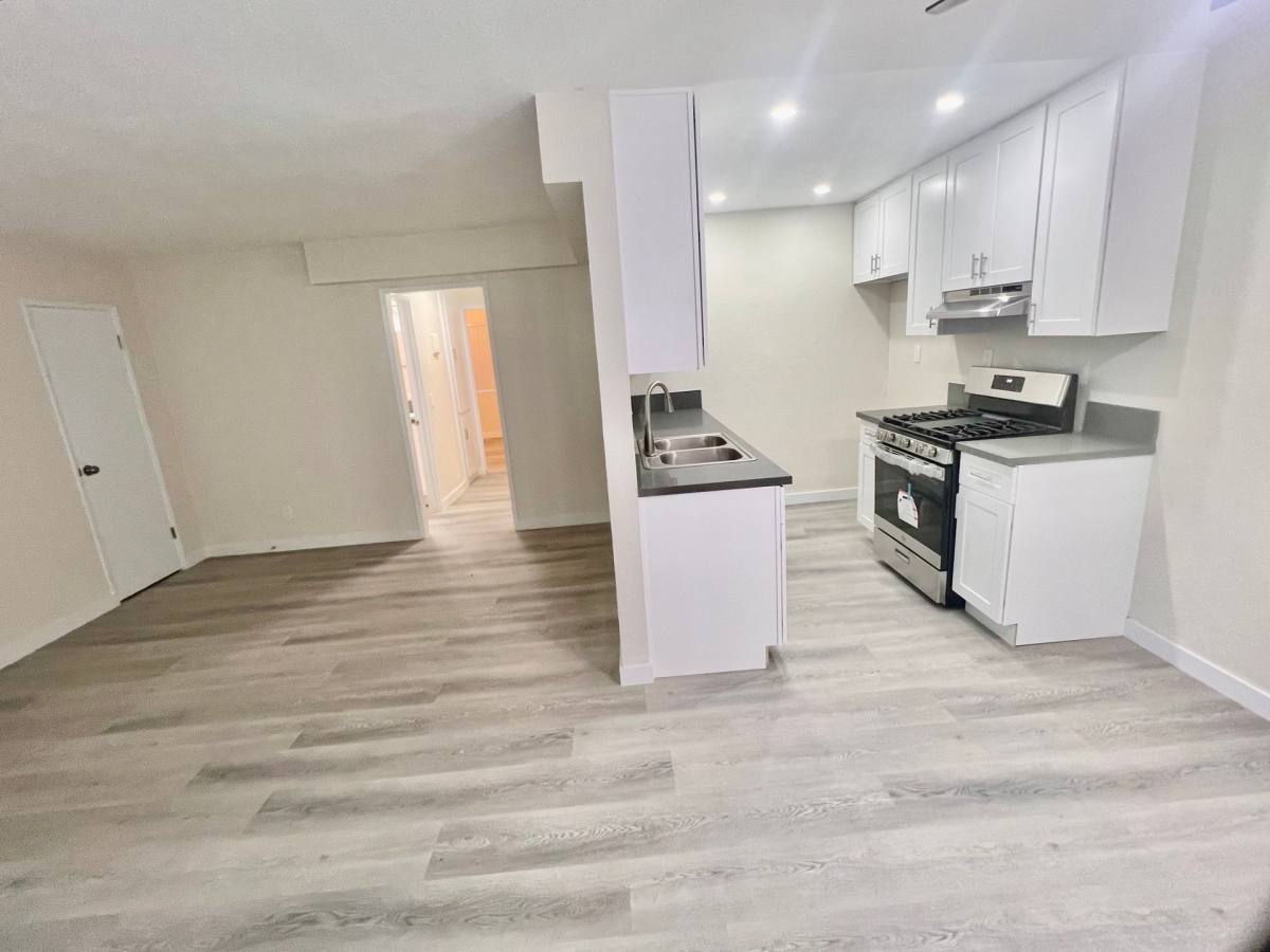 Apartment for rent at 8558 Columbus Ave, North Hills, CA 91343
