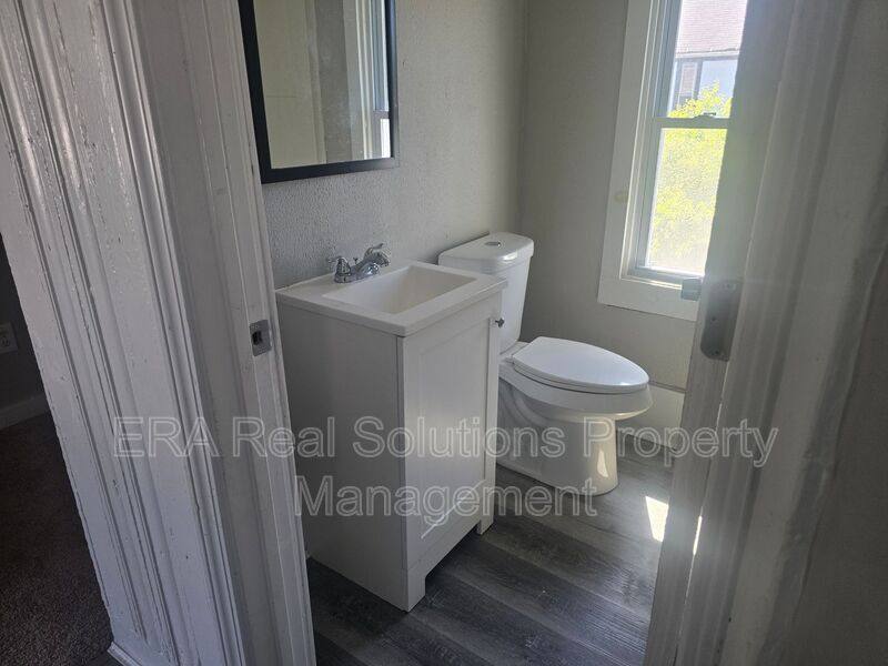Apartment for rent at 3607 Sackett Ave #2, Cleveland, OH 44109