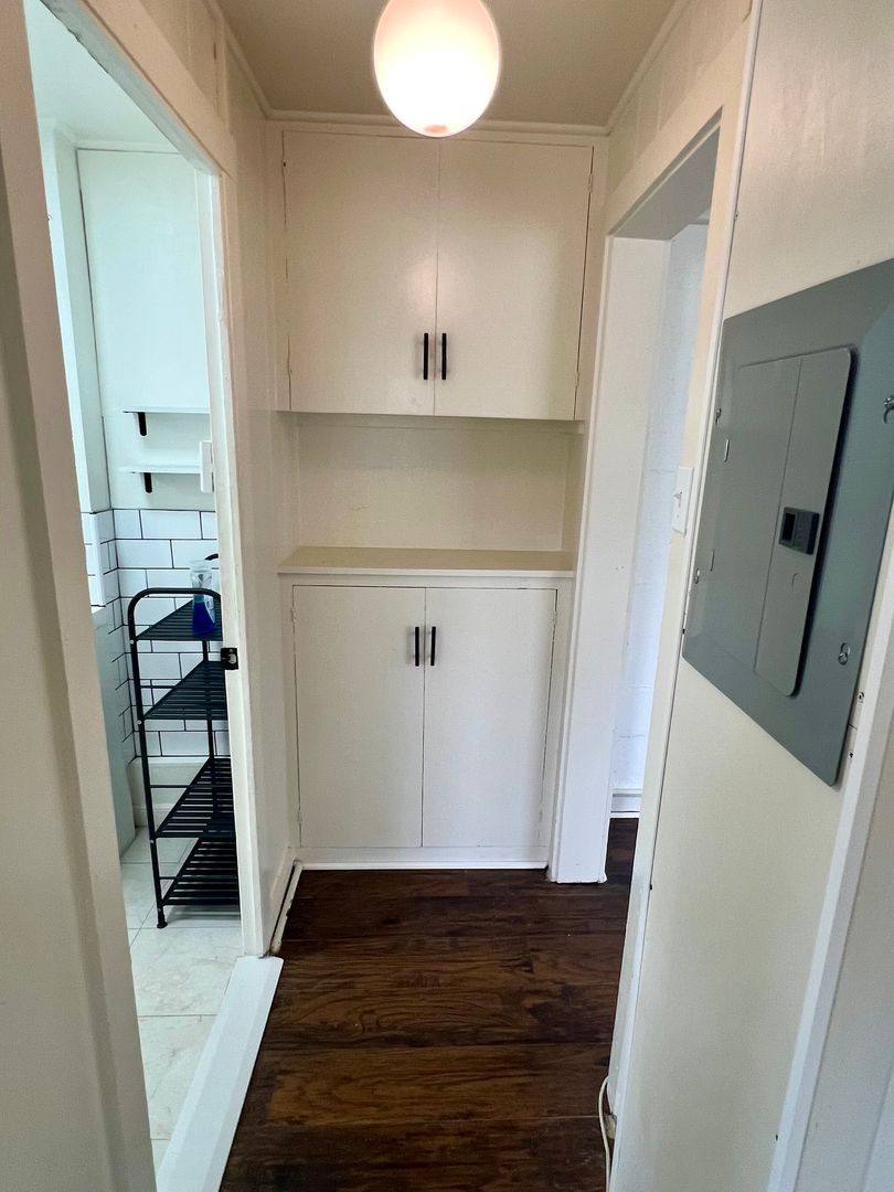 House for rent at 1649A 10th Ave, Honolulu, HI 96816