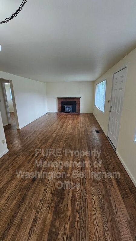 House for rent at 1701 S 16th St, Mount Vernon, WA 98274
