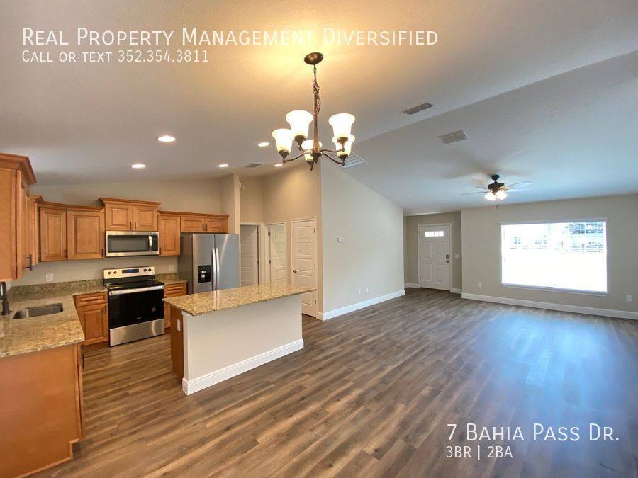 House for rent at 7 Bahia Pass Dr, Ocala, FL 34472