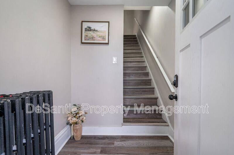 Apartment for rent at 3220 Juliet St #1, Pittsburgh, PA 15213