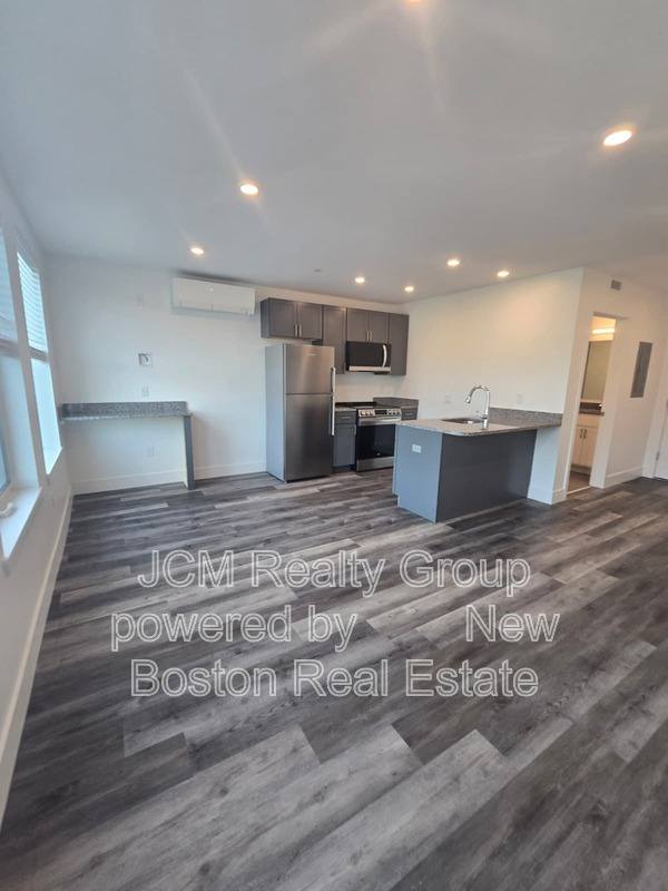 Apartment for rent at 585 Essex St #U-514, Lynn, MA 01902