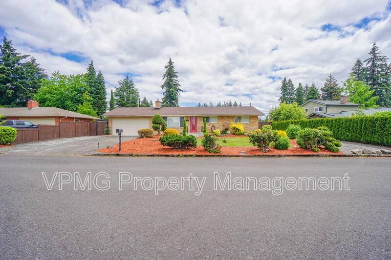 House for rent at 705 NE 94th Ave, Vancouver, WA 98664