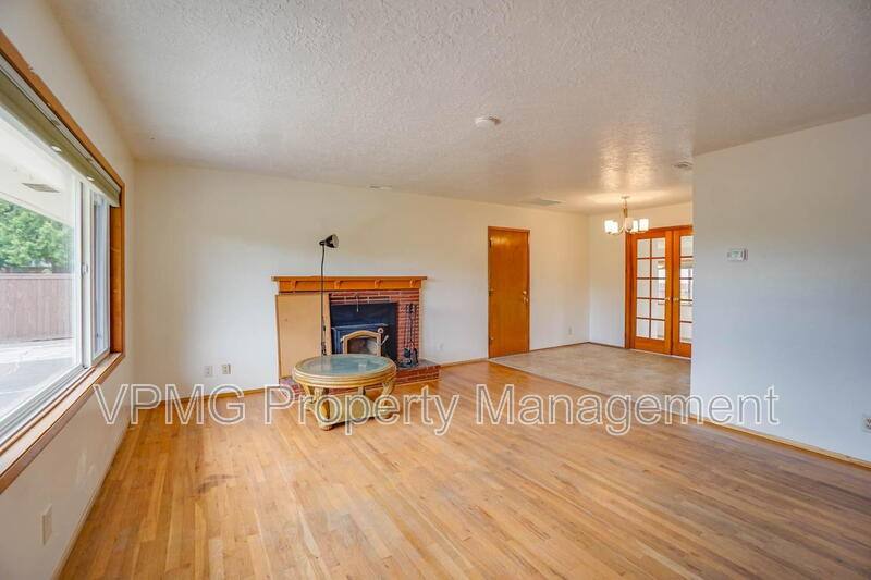 House for rent at 705 NE 94th Ave, Vancouver, WA 98664