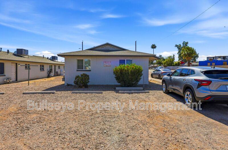 House for rent at 5645 S 6th St #2, Phoenix, AZ 85040