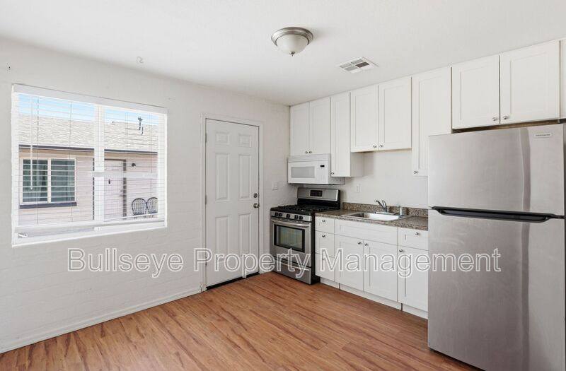 House for rent at 5645 S 6th St #2, Phoenix, AZ 85040