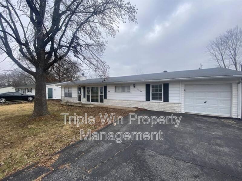 House for rent at 468 June Dr, Arnold, MO 63010