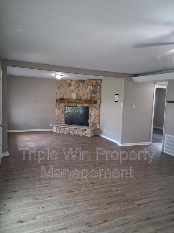 House for rent at 468 June Dr, Arnold, MO 63010