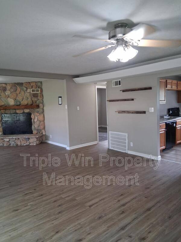 House for rent at 468 June Dr, Arnold, MO 63010