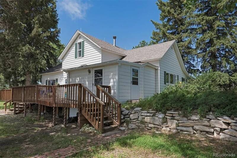 House for rent at 30048 Maul Rd, Kiowa, CO 80117