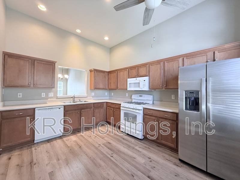 House for rent at 232 N Honey Springs Ave, Fuquay Varina, NC 27526