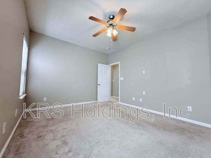 House for rent at 232 N Honey Springs Ave, Fuquay Varina, NC 27526