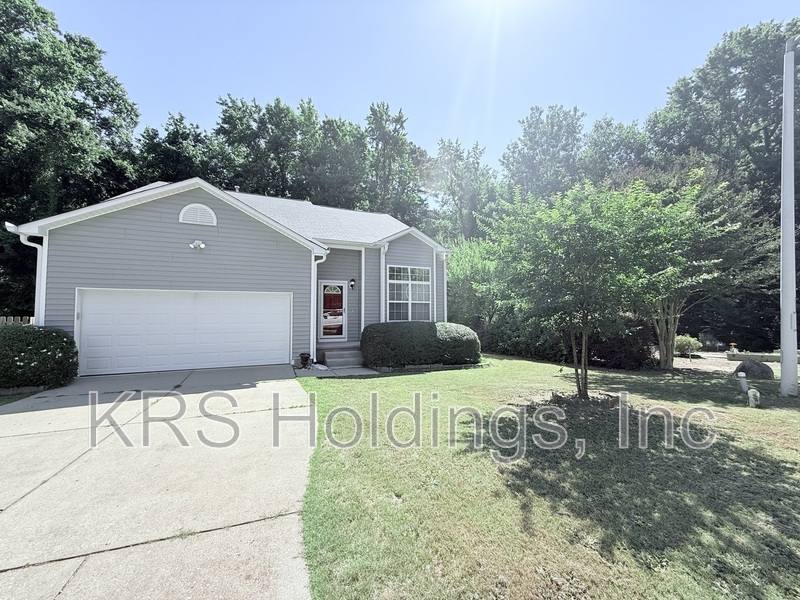 House for rent at 232 N Honey Springs Ave, Fuquay Varina, NC 27526