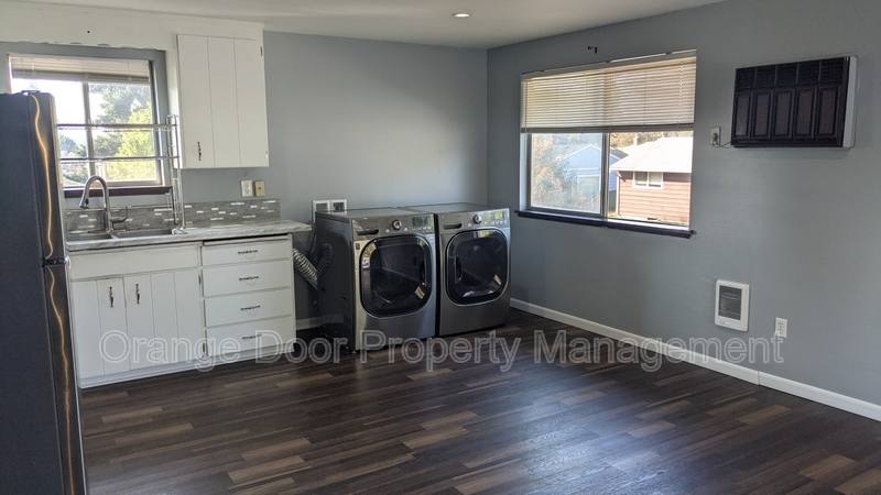 Apartment for rent at 1613 Wheeler St S, Tacoma, WA 98444