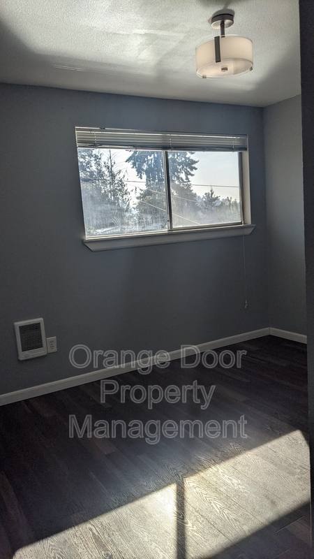 Apartment for rent at 1613 Wheeler St S, Tacoma, WA 98444
