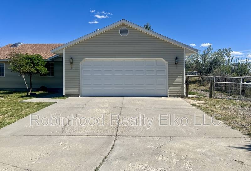 House for rent at 132 Flora Place, Spring Creek, NV 89815