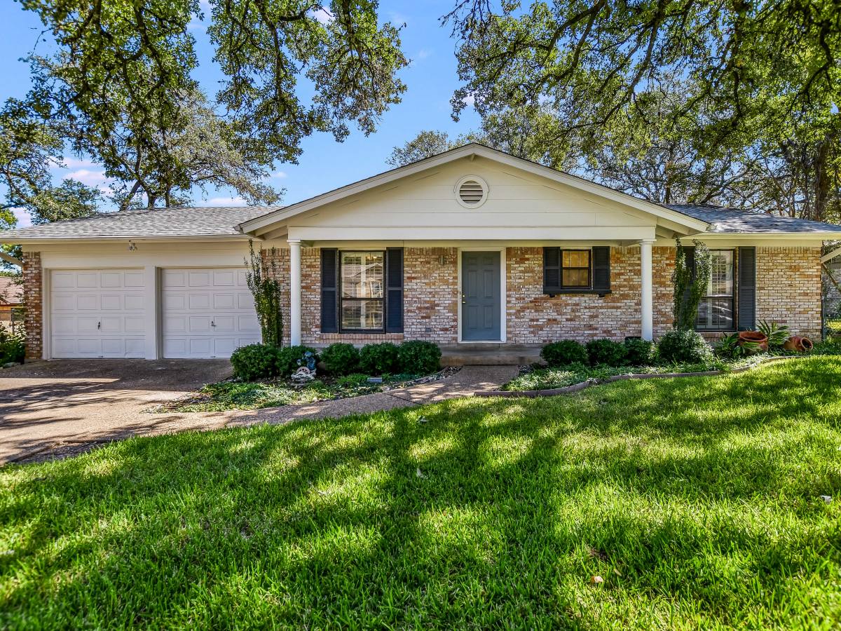 House for rent at 309 Laurelwood Trail, Austin, TX 78746