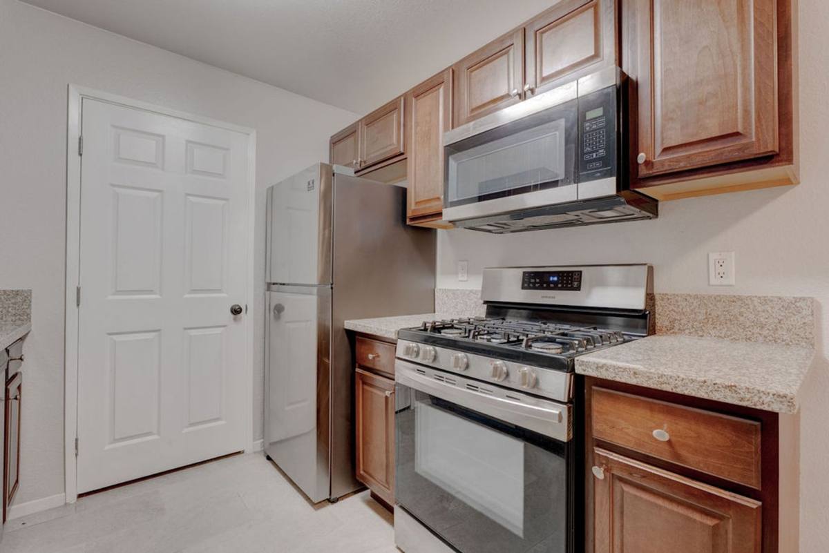 Condo for rent at 7885 W Flamingo Rd, Las Vegas, NV 89147