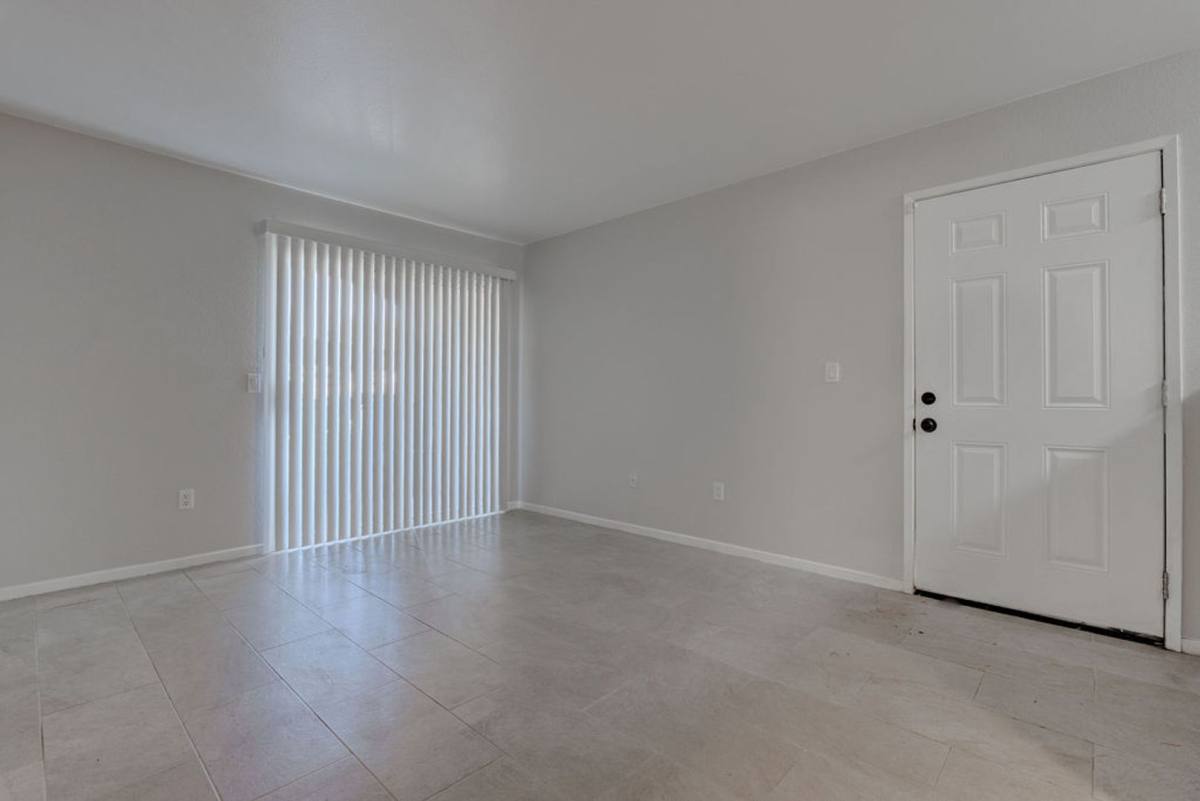 Condo for rent at 7885 W Flamingo Rd, Las Vegas, NV 89147