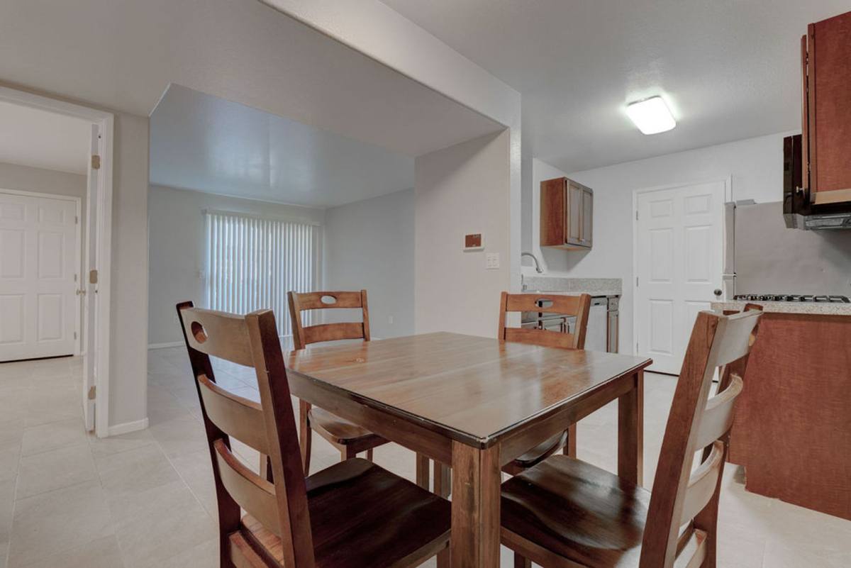 Condo for rent at 7885 W Flamingo Rd, Las Vegas, NV 89147