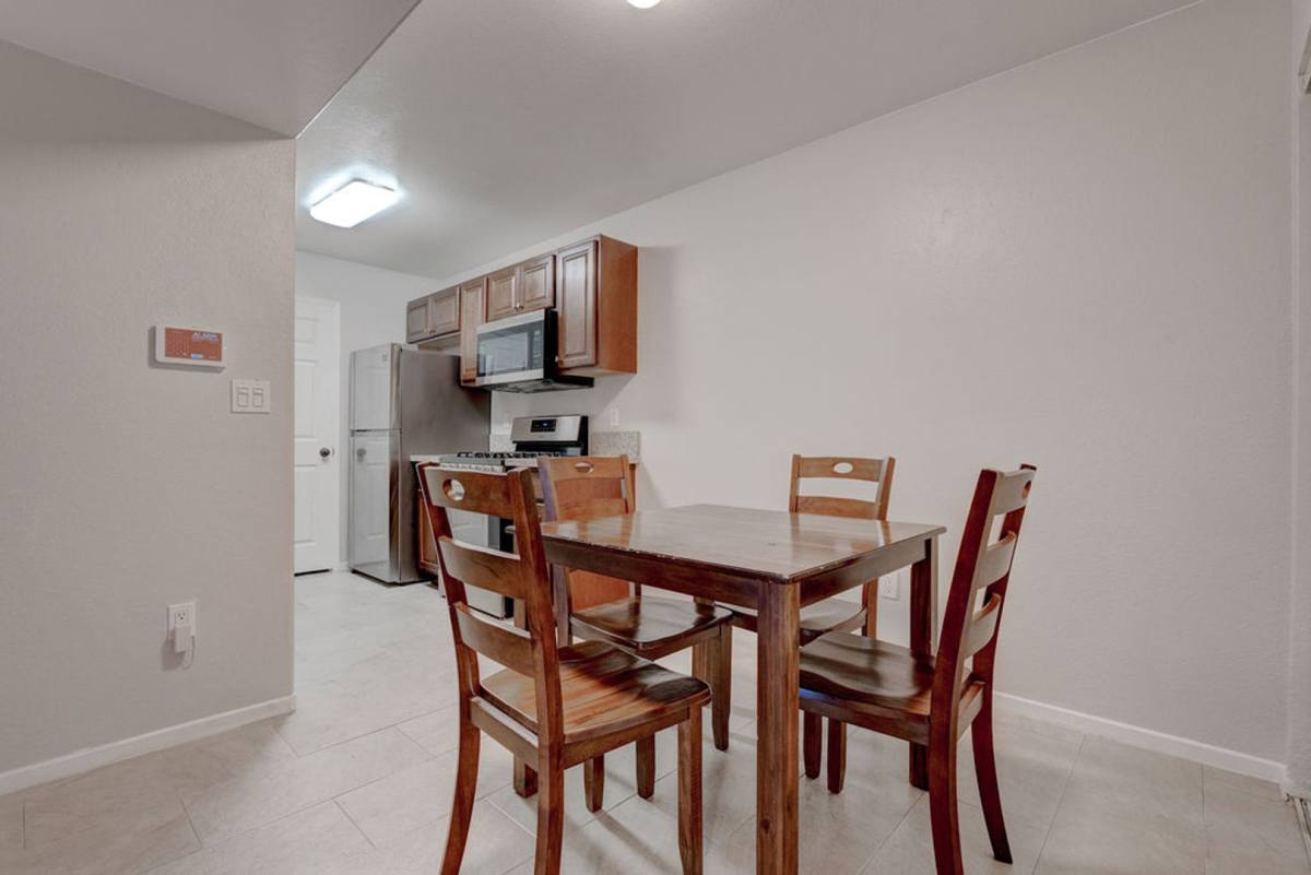 Condo for rent at 7885 W Flamingo Rd, Las Vegas, NV 89147