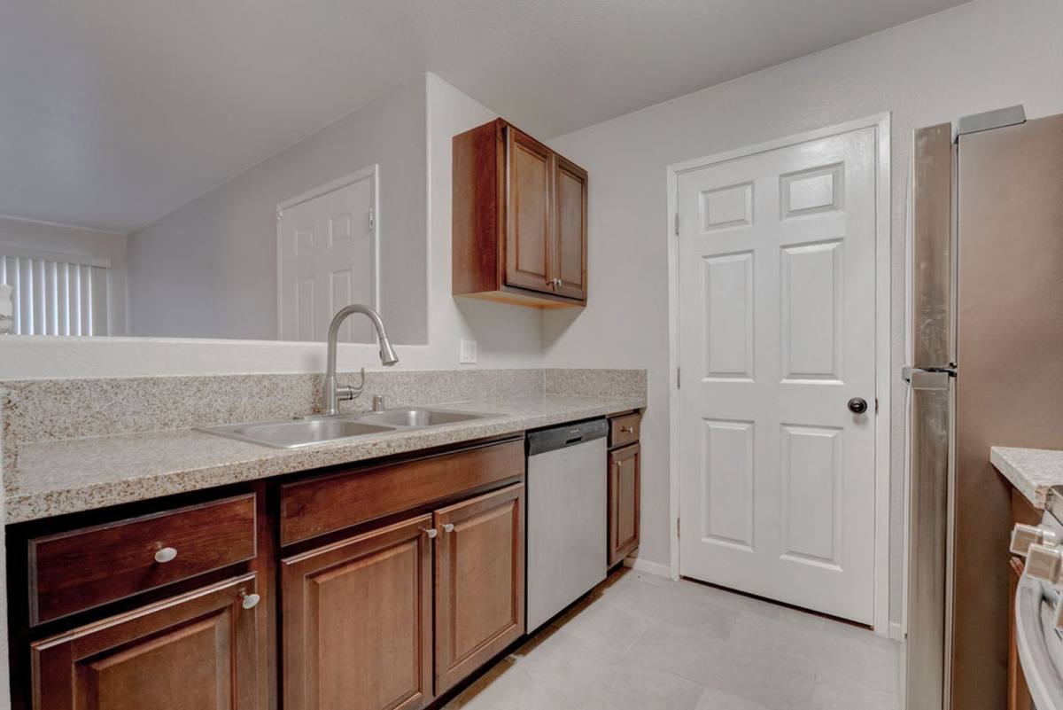 Condo for rent at 7885 W Flamingo Rd, Las Vegas, NV 89147