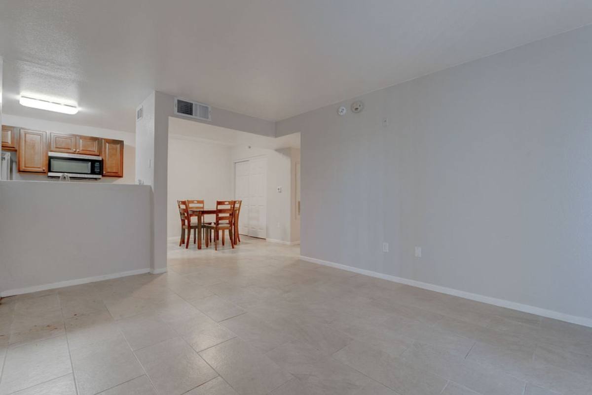 Condo for rent at 7885 W Flamingo Rd, Las Vegas, NV 89147