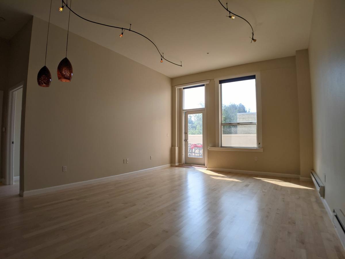 Apartment for rent at 317 29th St #204, San Francisco, CA 94131