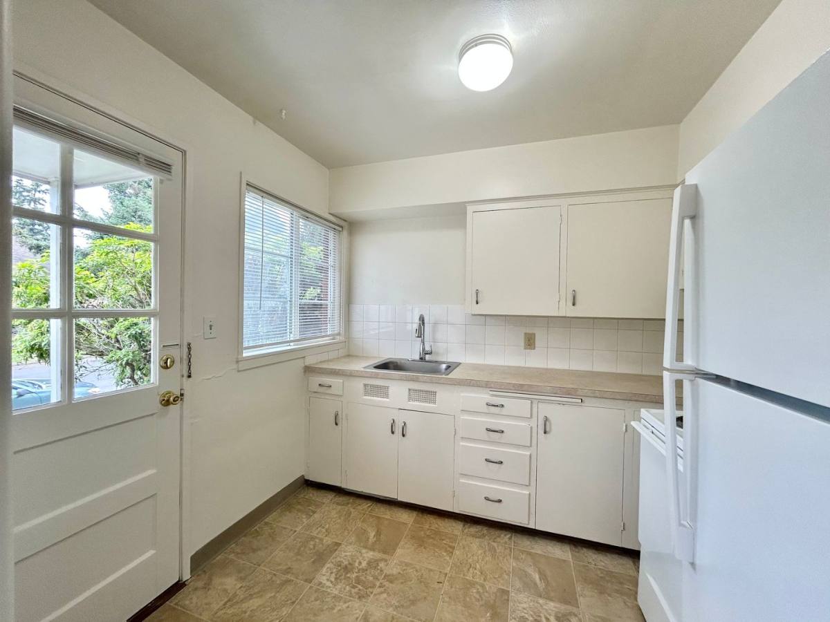 Apartment for rent at 3904-4014 SE Cesar E Chavez Blvd, Portland, OR 97202