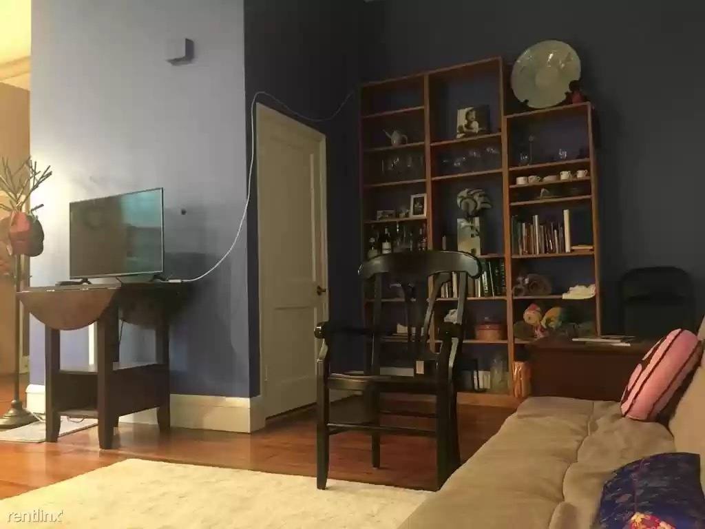 Apartment for rent at 249 Pine St #2, Philadelphia, PA 19106