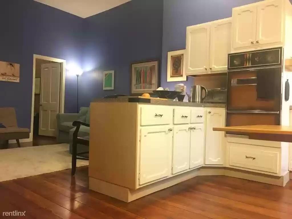 Apartment for rent at 249 Pine St #2, Philadelphia, PA 19106