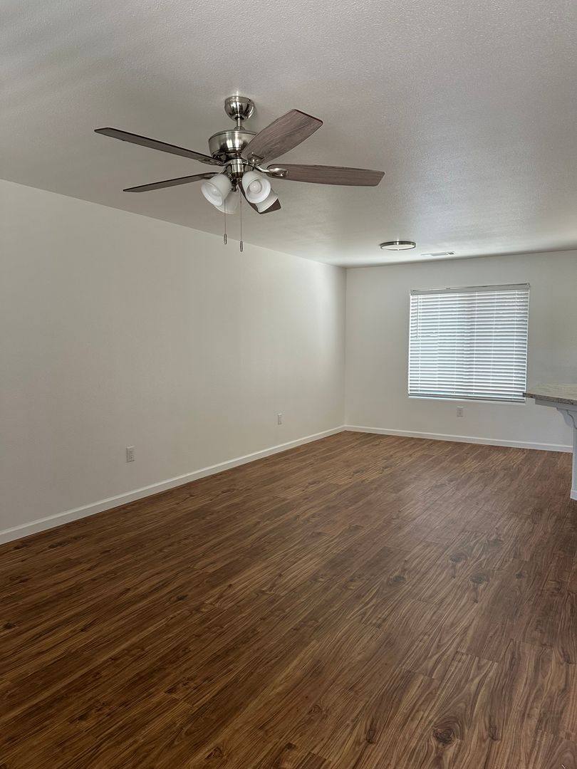 Apartment for rent at 2601-2607 W Oriole, Visalia, CA 93291