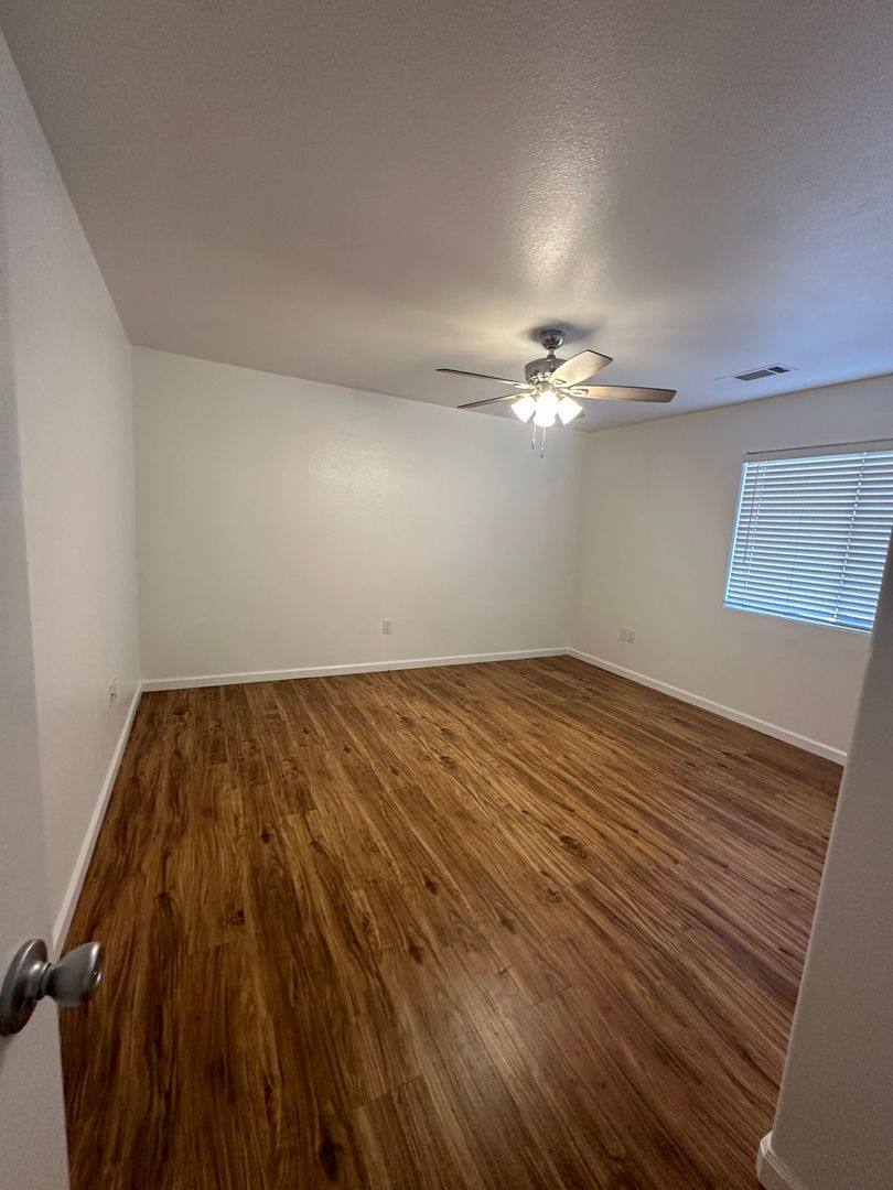 Apartment for rent at 2601-2607 W Oriole, Visalia, CA 93291