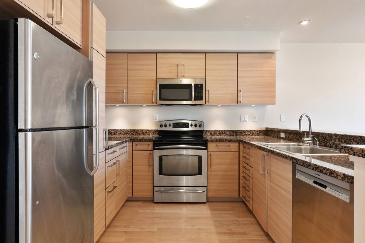 Apartment for rent at 329 Bay St #305, San Francisco, CA 94133