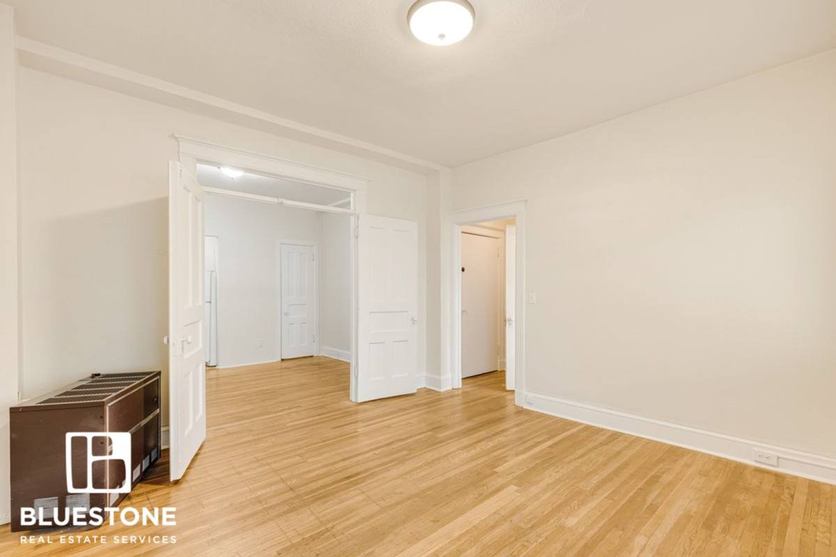 Apartment for rent at 10 NW 20th Ave, Portland, OR 97209