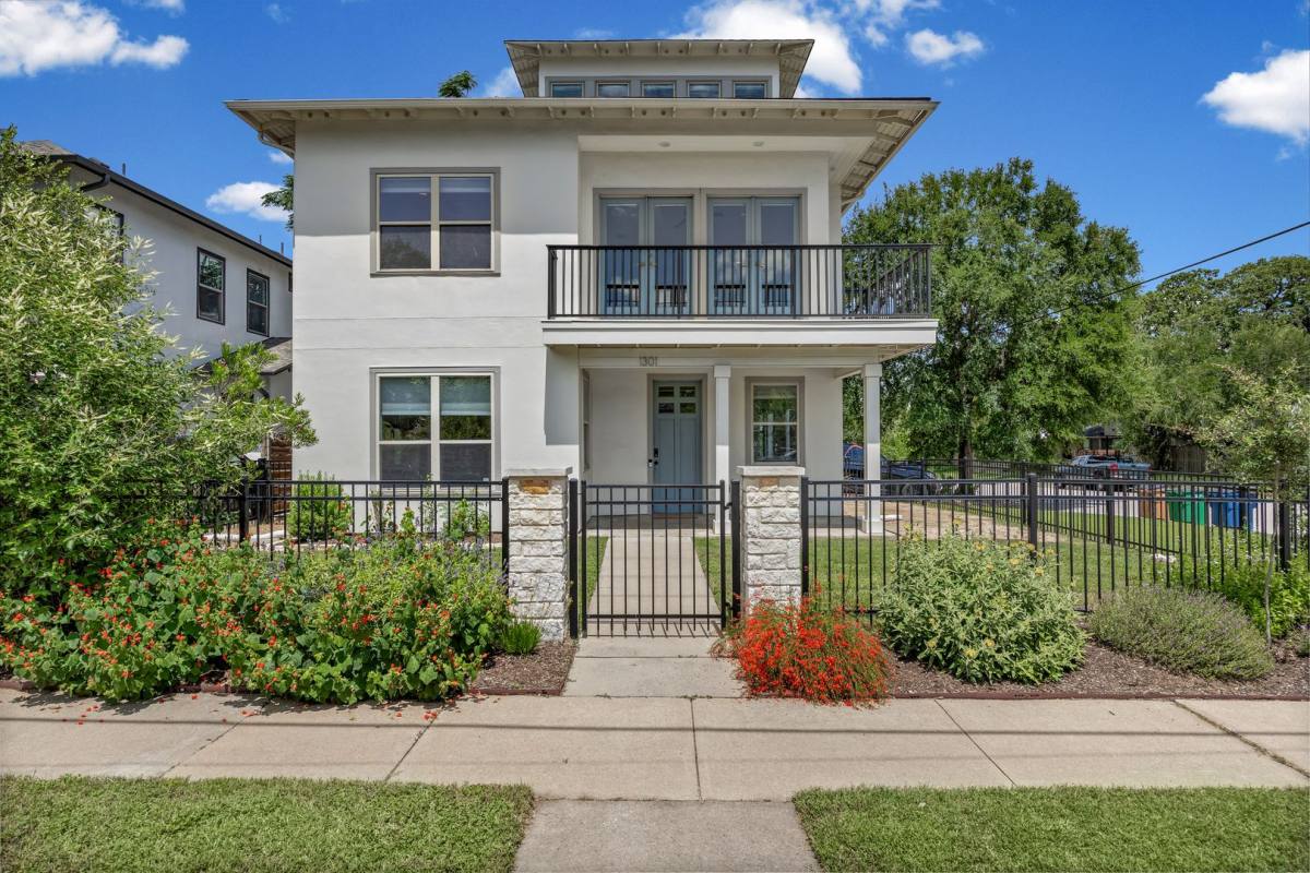House for rent at 1301 San Bernard St, Austin, TX 78702