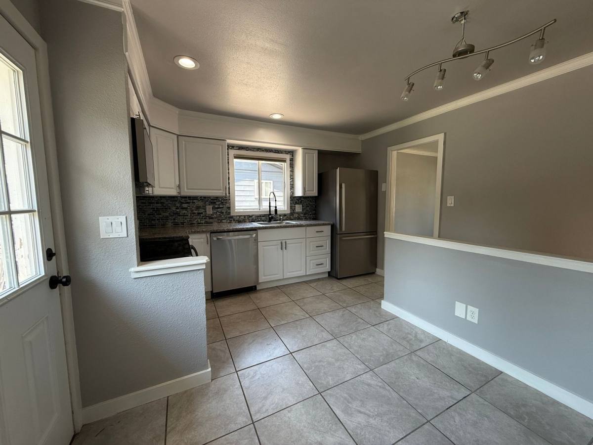 House for rent at 1137 Pando Ave, Colorado Springs, CO 80905