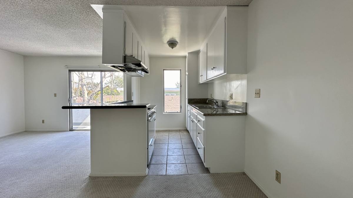 Apartment for rent at 2257 28th St #3, Santa Monica, CA 90405