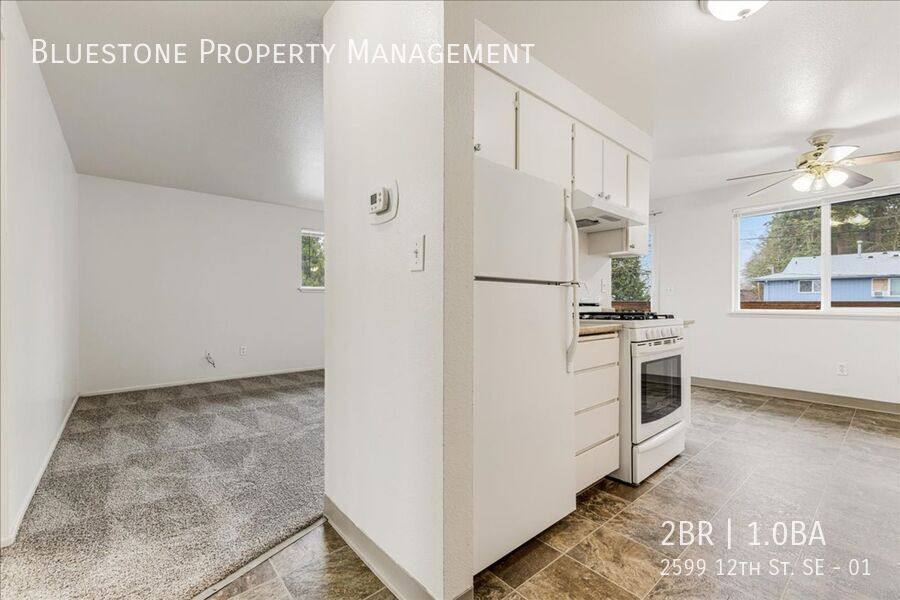 Apartment for rent at 2599 12th St SE #1, Salem, OR 97302
