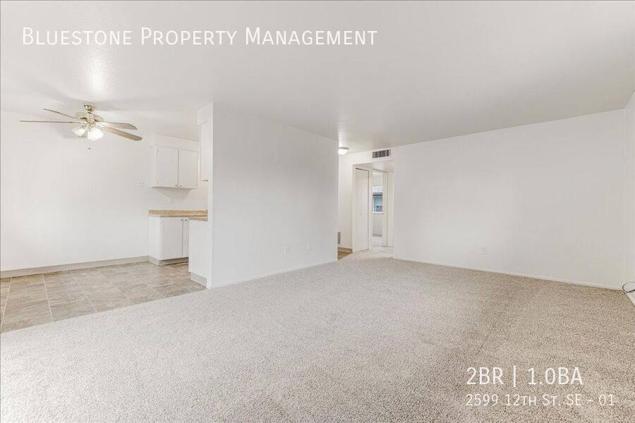 Apartment for rent at 2599 12th St SE #1, Salem, OR 97302