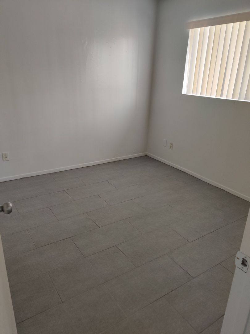 Apartment for rent at 2032 W Linden St, Riverside, CA 92507