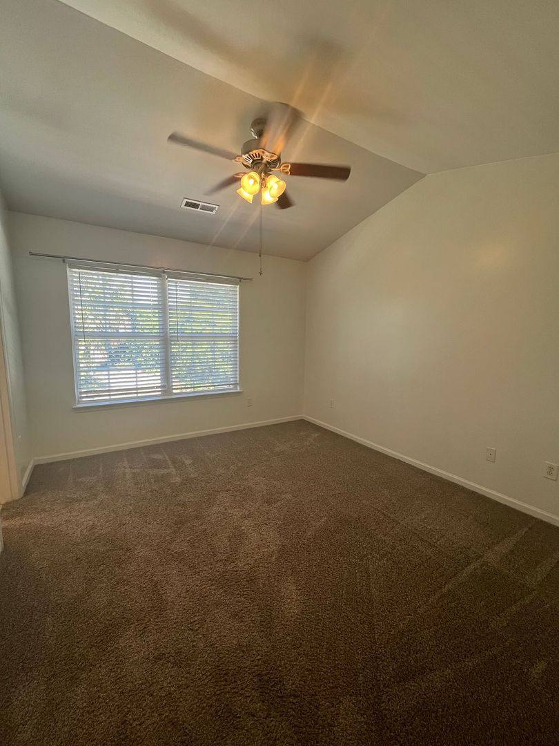 Townhouse for rent at 101 Brockman Way, Goose Creek, SC 29445