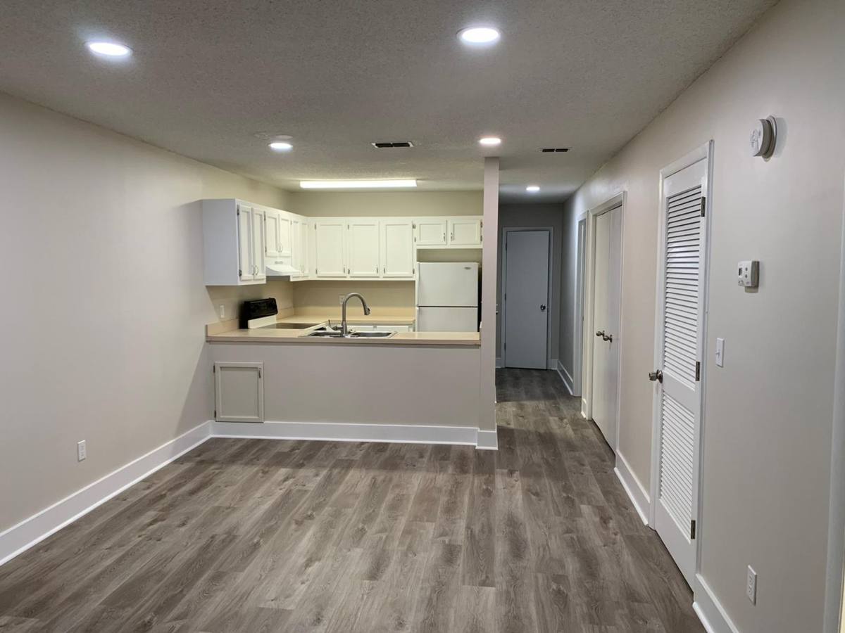 Apartment for rent at 1901 Airport Rd, Conway, SC 29527