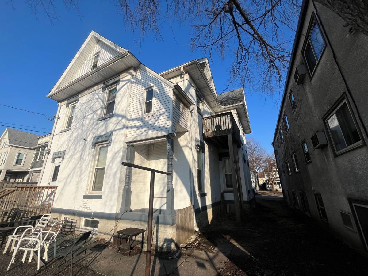 Apartment for rent at 2652 Bryant Ave S, Minneapolis, MN 55408