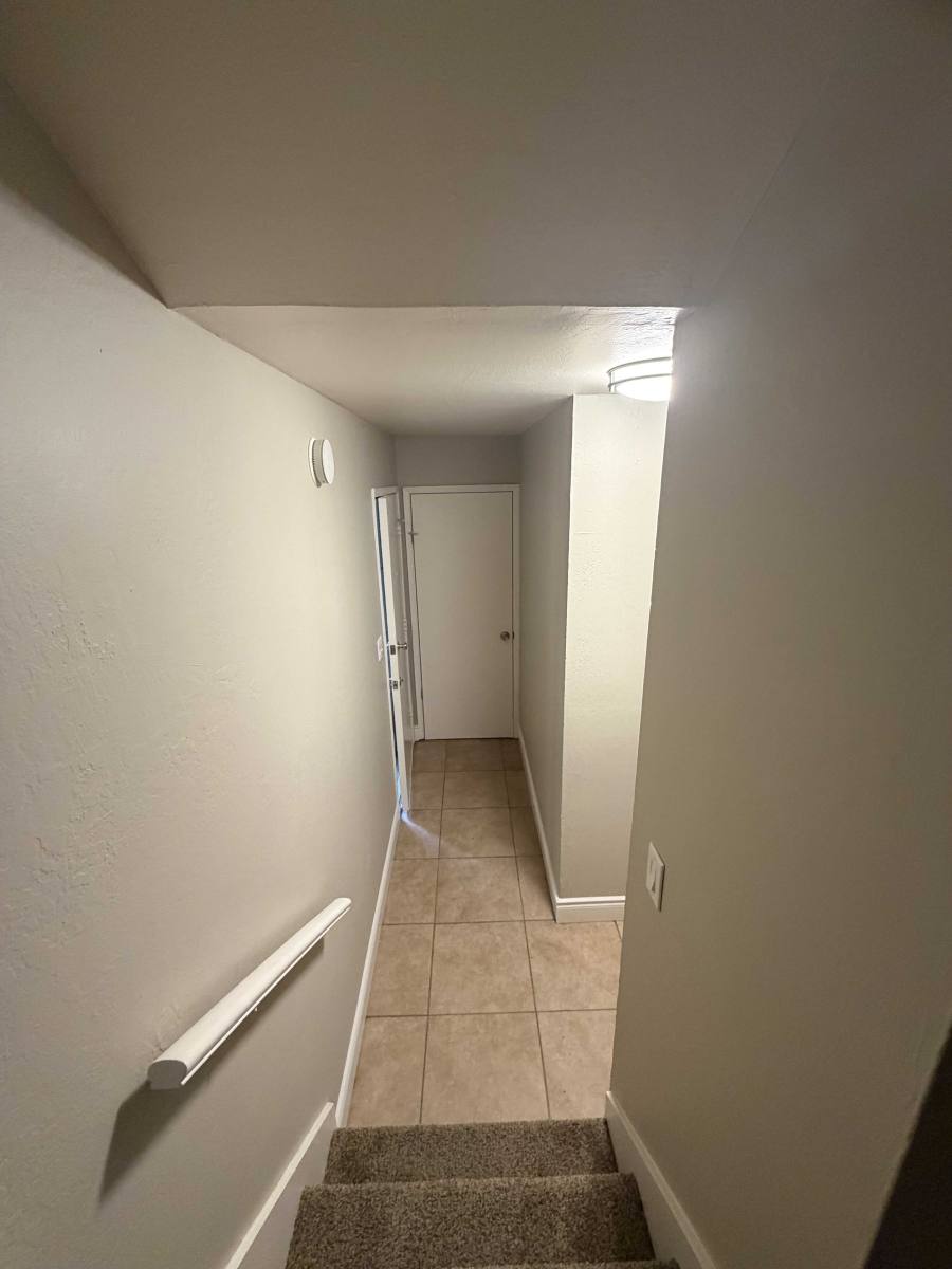 Townhouse for rent at 2124 90th Ave #5, Oakland, CA 94603