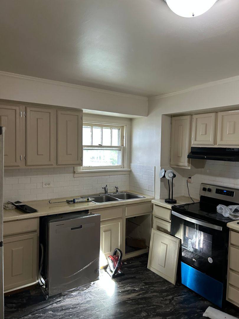 House for rent at 5230 Carthage Ave, Cincinnati, OH 45212