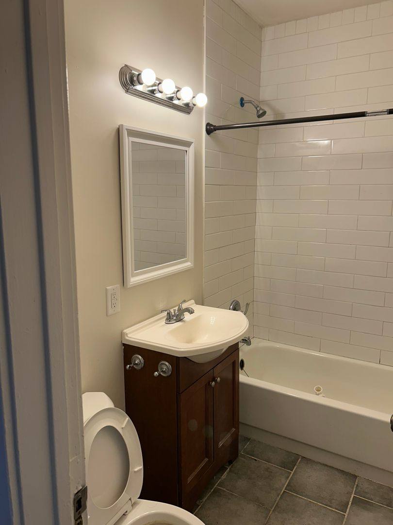 House for rent at 5230 Carthage Ave, Cincinnati, OH 45212