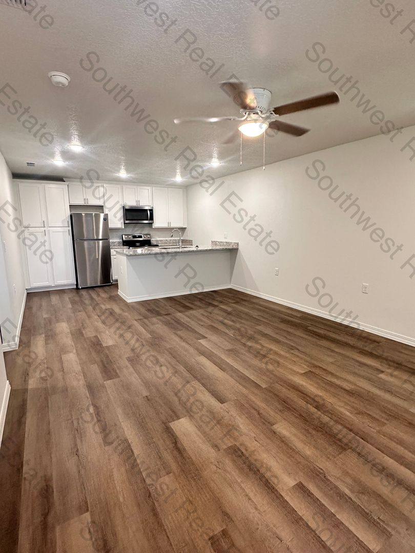 Apartment for rent at 2101 Bobwhite, Clovis, NM 88101